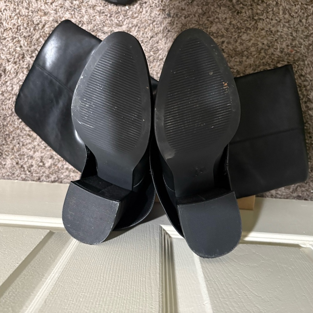 Black Leather Knee-High Boots